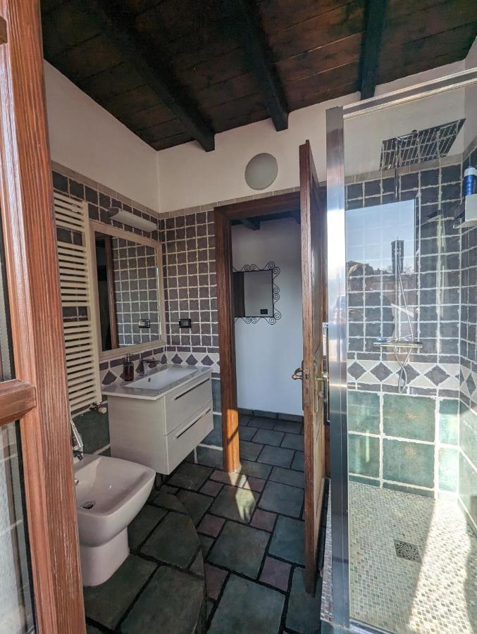 Апартаменты Borgo Dora House Турин Экстерьер фото
